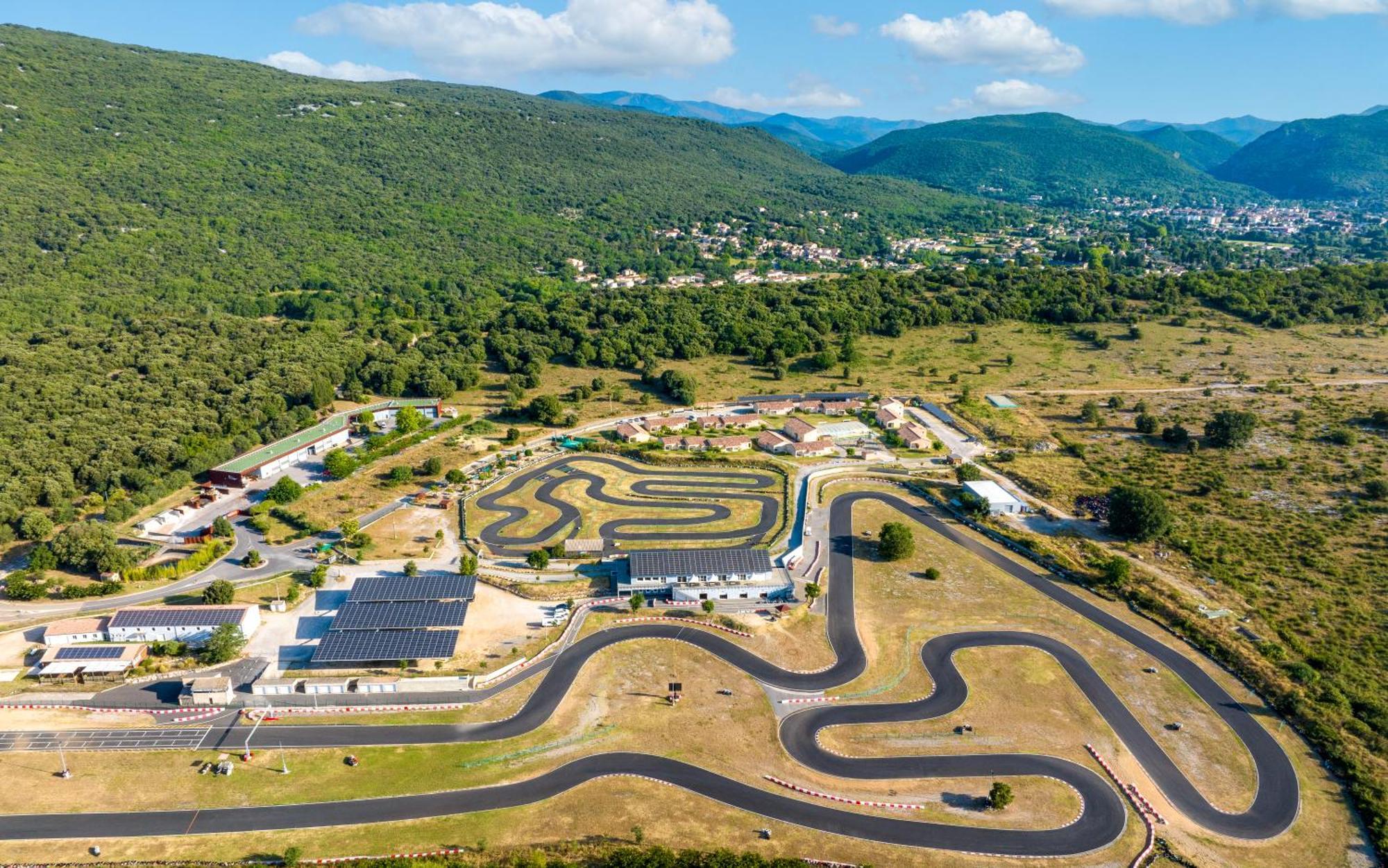 Brissac Park & Suites Village Gorges De L'Herault-Cevennes מראה חיצוני תמונה