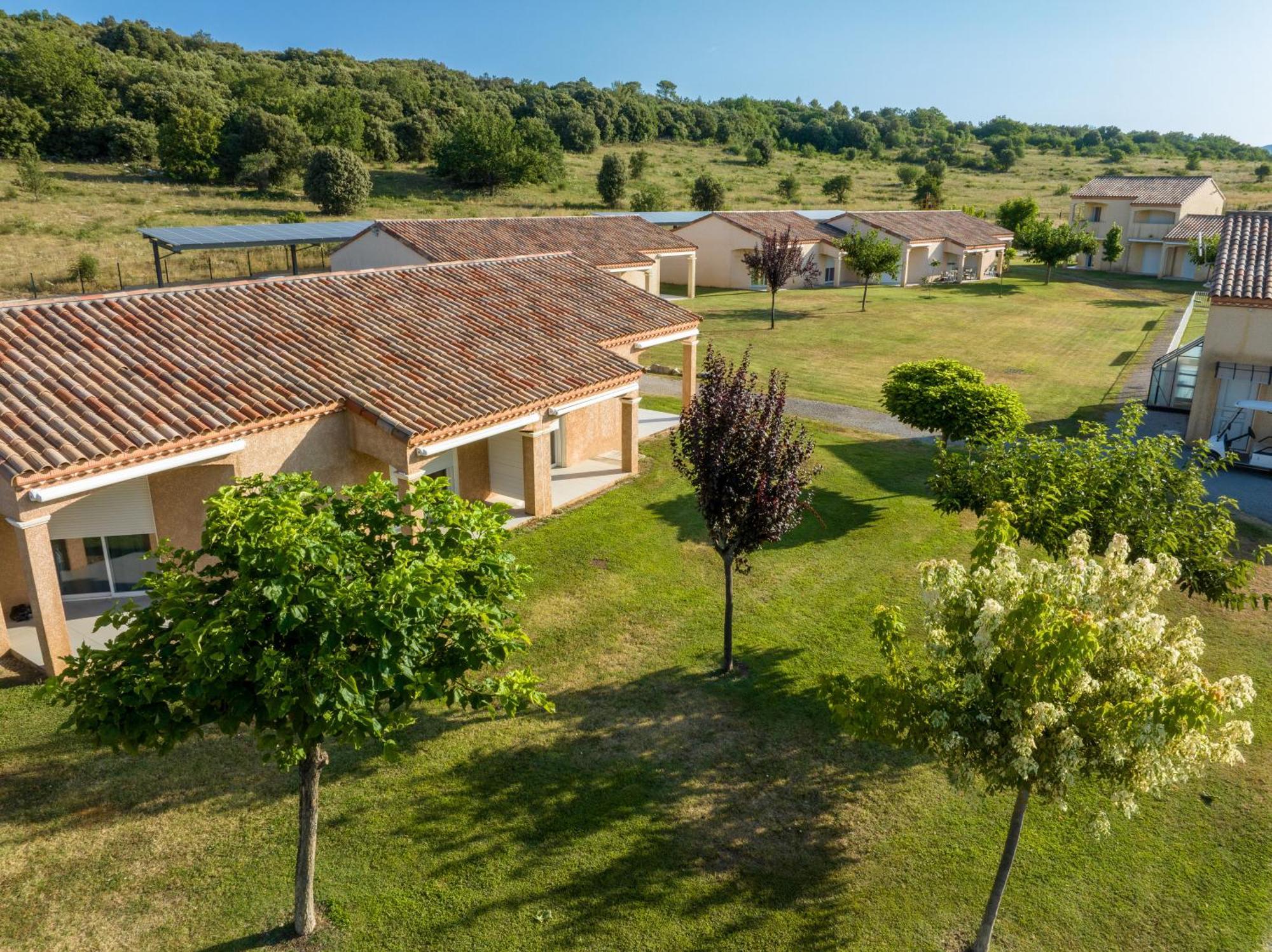Brissac Park & Suites Village Gorges De L'Herault-Cevennes מראה חיצוני תמונה